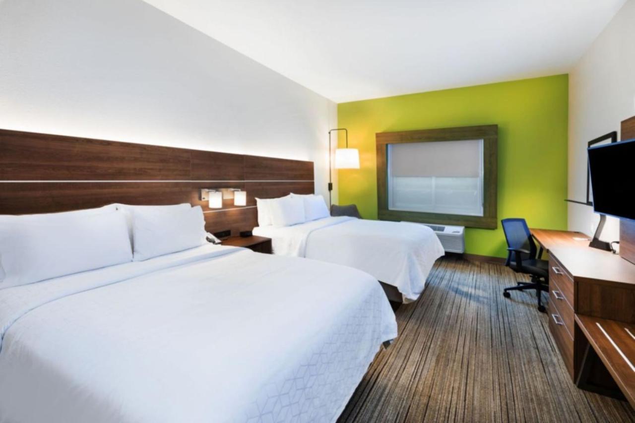Holiday Express & By Ihg Hotel Ozona