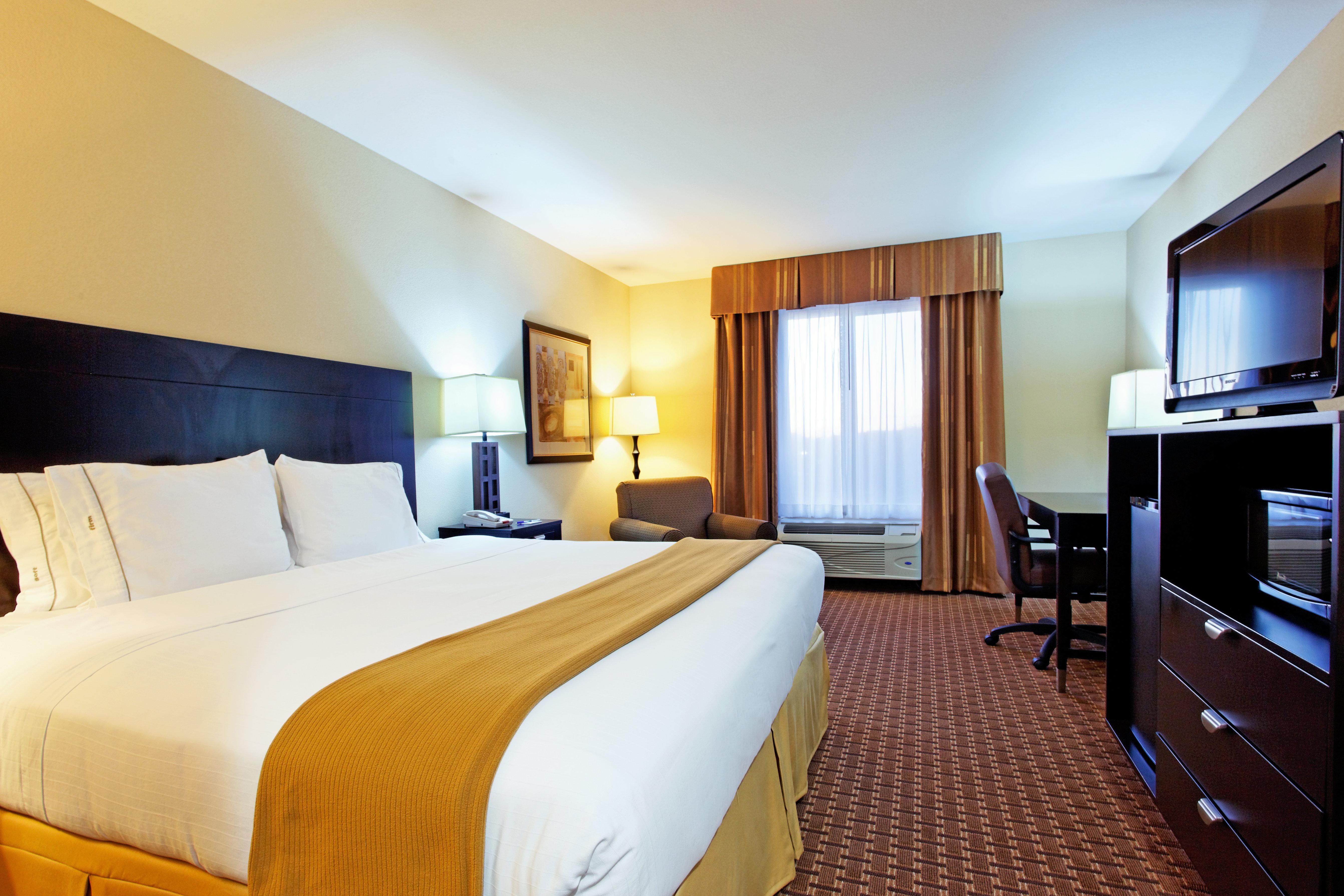 Express & By Ihg