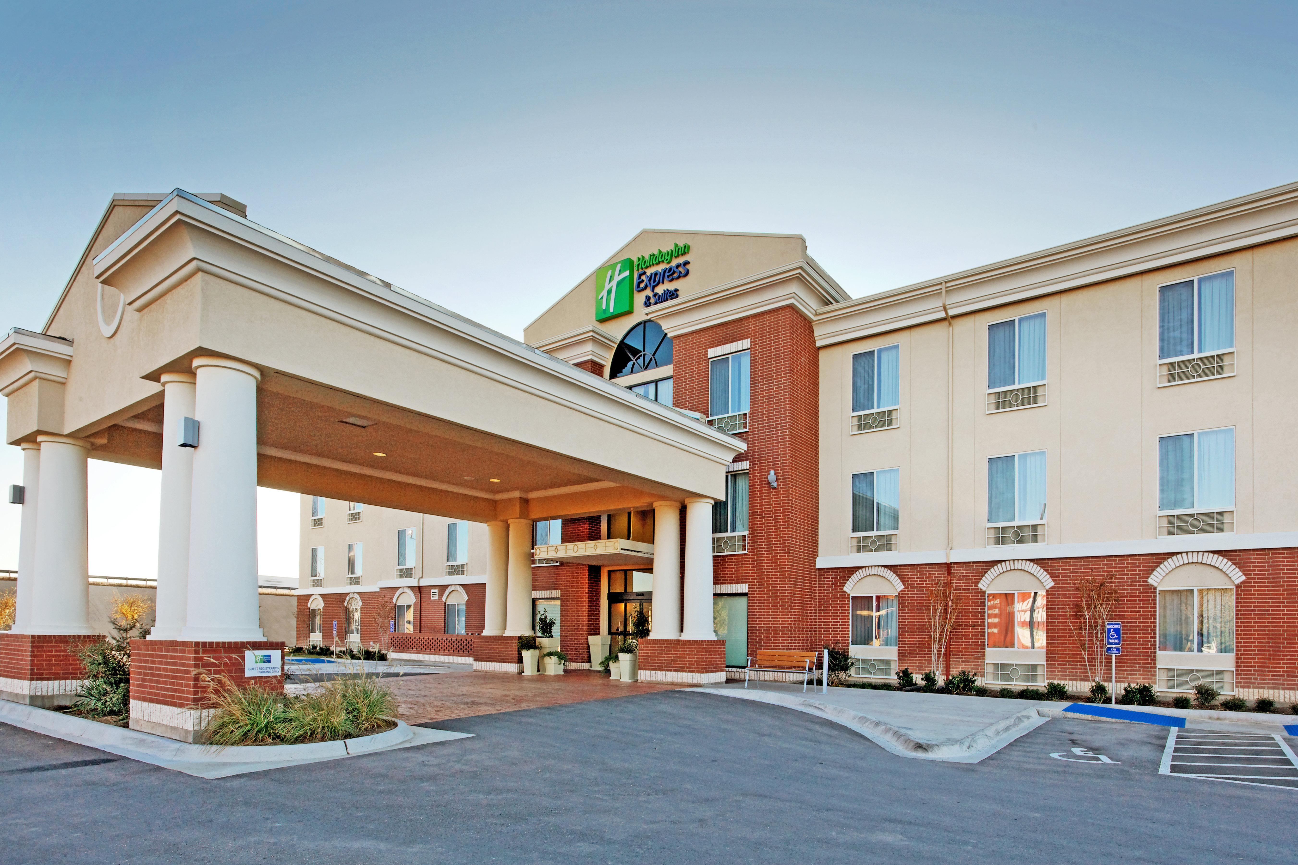 Express & By Ihg Hotel 2*