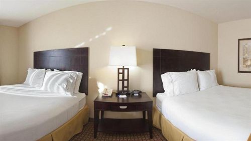 Hotel Express & By Ihg 2*
